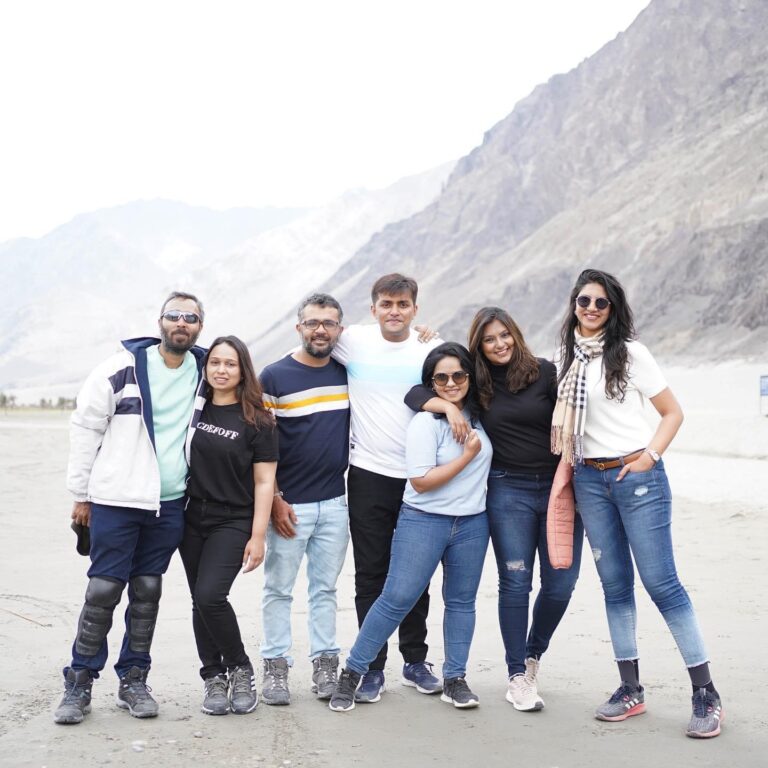 Group pic at Leh ladakh tour